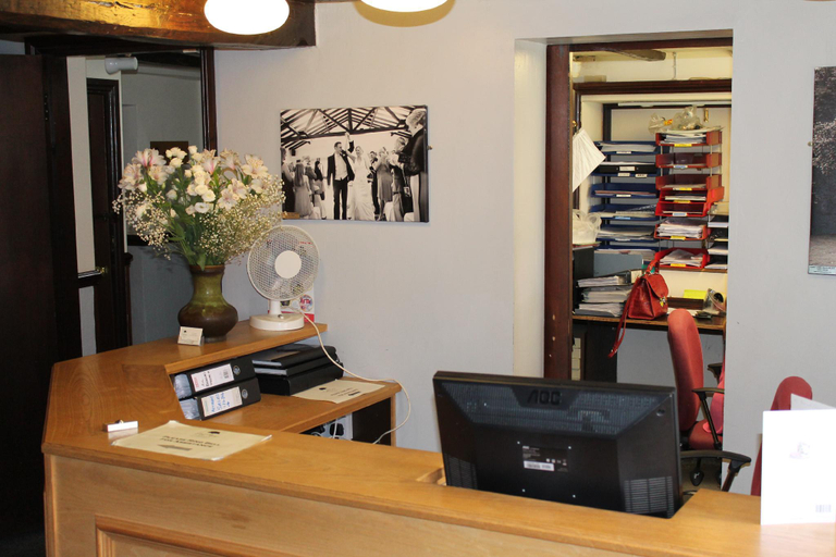 Public Area, Oak Farm Hotel, Staffordshire