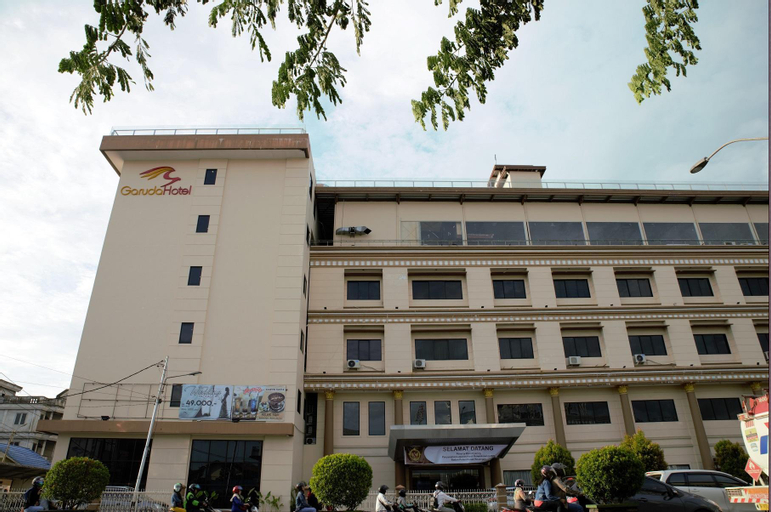 Exterior & Views 3, Garuda Hotel Pontianak, Pontianak