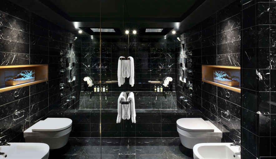 Bathroom 4, The Hari, London