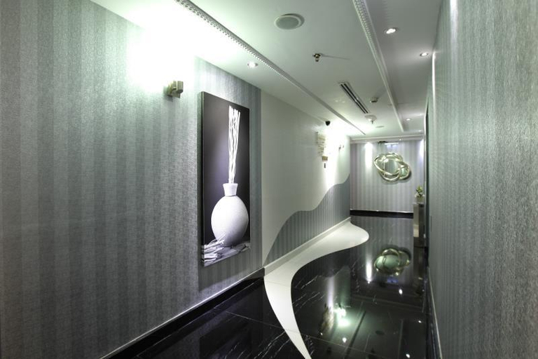 Bathroom 4, Broadway, Dubai