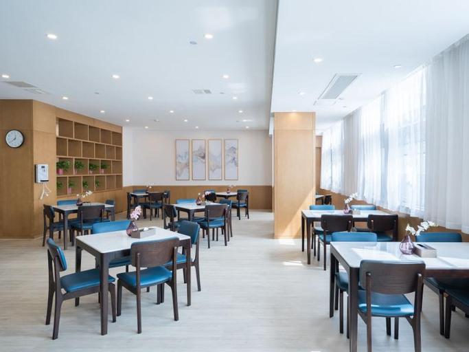 Food & Drinks 5, Greentree Eastern Xuzhou High Speed Railway Statio, Xuzhou