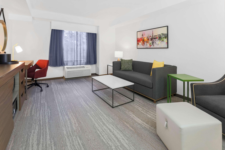 Bedroom 3, Hampton Inn by Hilton Silver Spring Washington DC, Montgomery