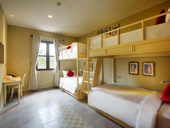 Bedroom 22