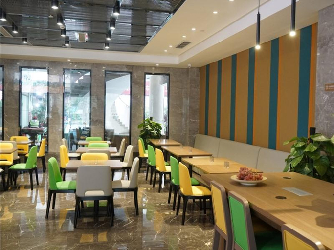 Food & Drinks 4, GreenTree Eastern Chongqing Jiefangbei Children's , Chongqing