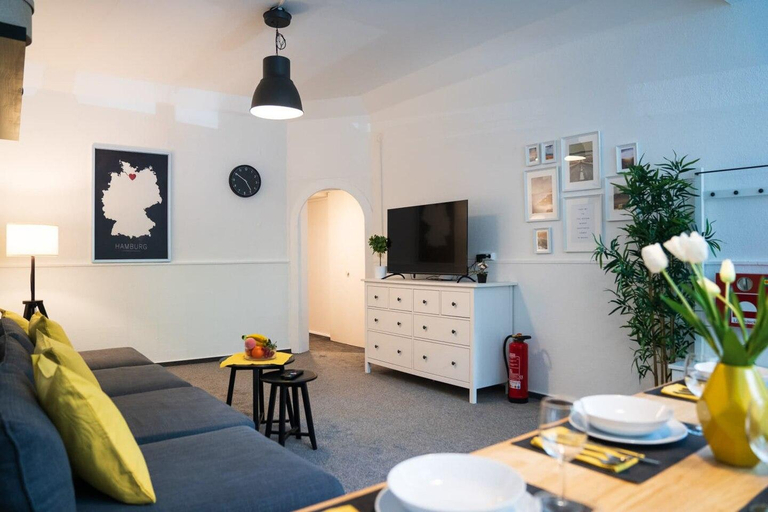Others 3, Spacious 3 Bedroom Apartment, Hamburg