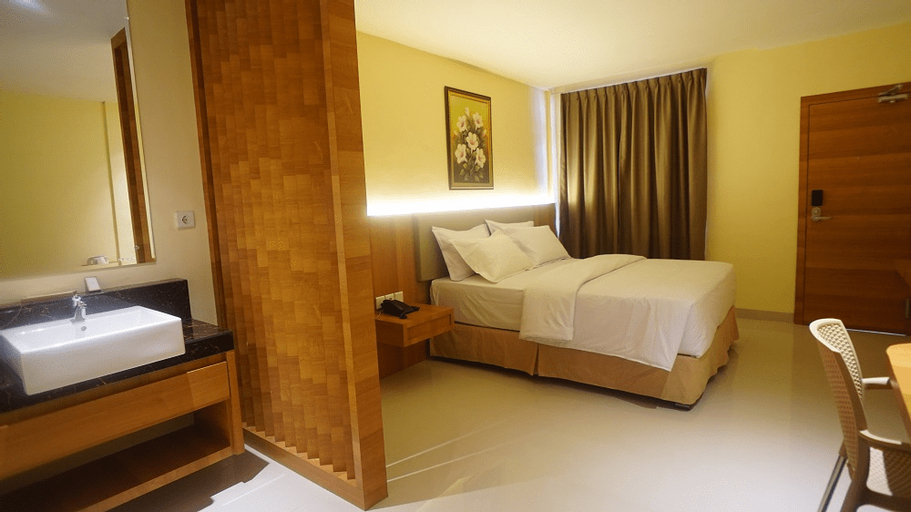Bedroom 5, Portola Grand Renggali Hotel, Central Aceh