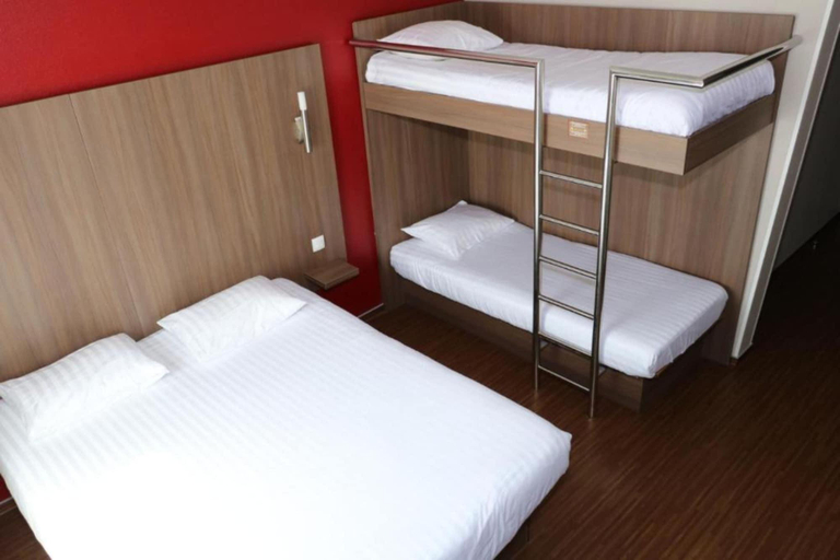 Bedroom 3, B&B Hotel Bordeaux Talence, Gironde