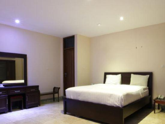 Bedroom 5, Lotus Art & Garden Hotel, Bandung