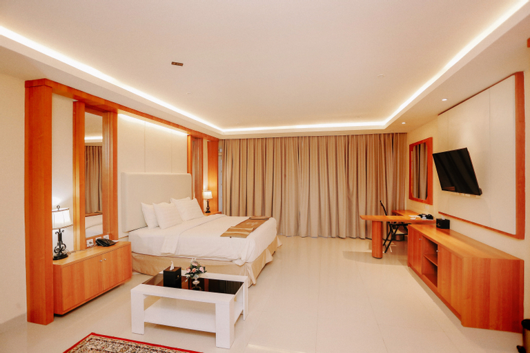 Bedroom 3, Portola Grand Renggali Hotel, Central Aceh