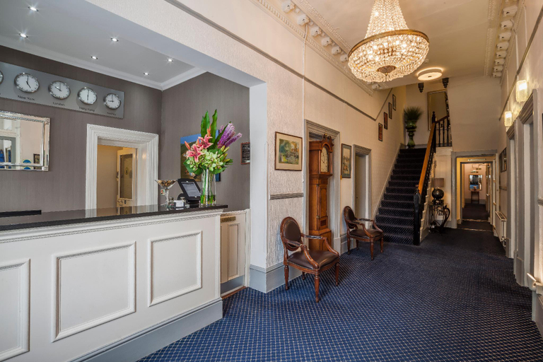 Public Area 2, OYO Devonshire Park Hotel, East Sussex