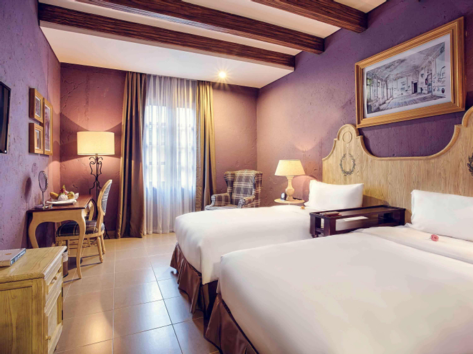 Bedroom 12