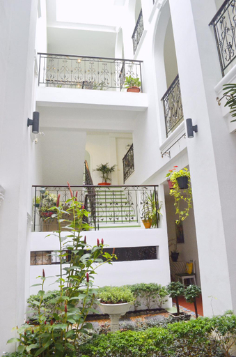 Exterior & Views 2, Casa Blanca Boutique hotel, Phuket Island