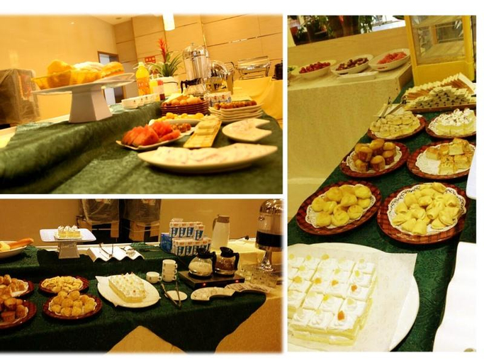 Food & Drinks