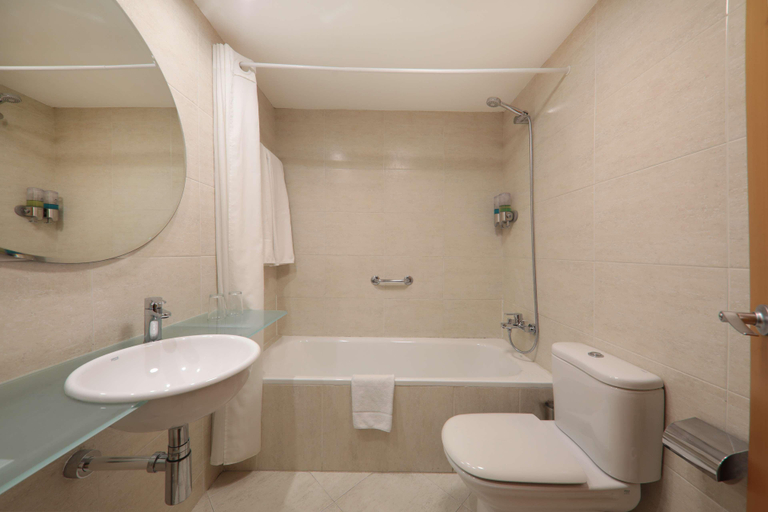 Bathroom 4, Sercotel Zurbaran, Baleares