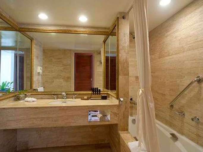 Bathroom, Melia Puerto Vallarta All Inclusive, Puerto Vallarta