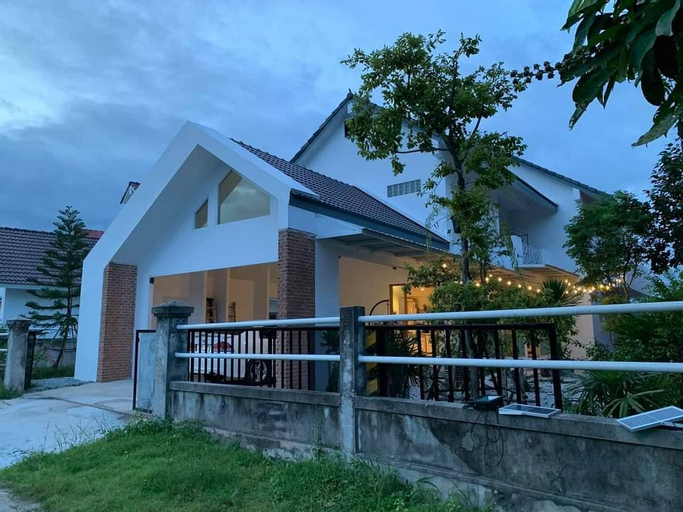 BC Veggie house for guest who loves the nature, Ban Chang