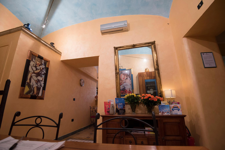 Hotel Schilizzi, Napoli