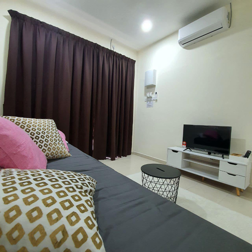 Bedroom, HOMESTAY ANGAH, KUANTAN, Kuantan
