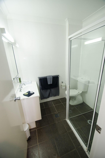 Bedroom 25