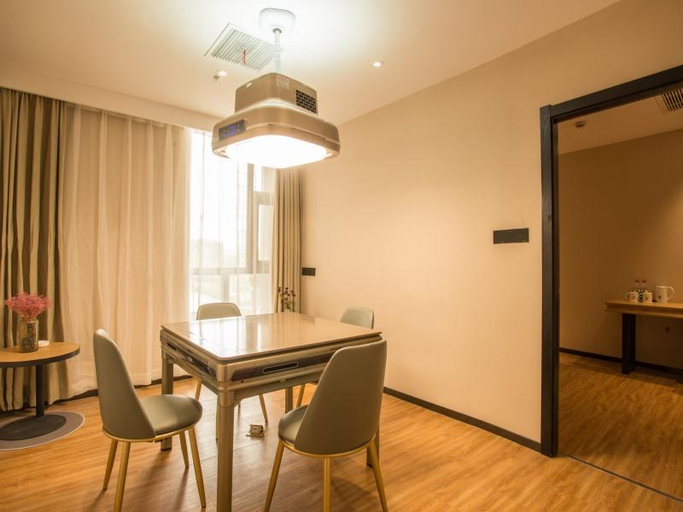 Exterior & Views 2, GreenTree Inn Nantong Railway Station Express hote, Nantong
