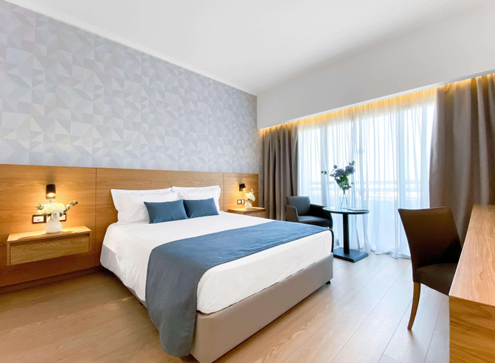 Bedroom 3, Ajax Hotel