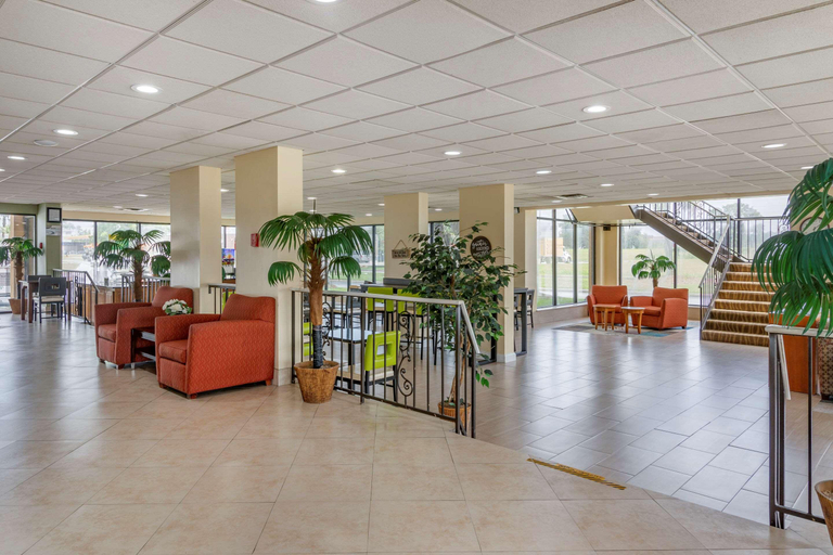 Public Area 2, Quality Inn Brunswick, Glynn