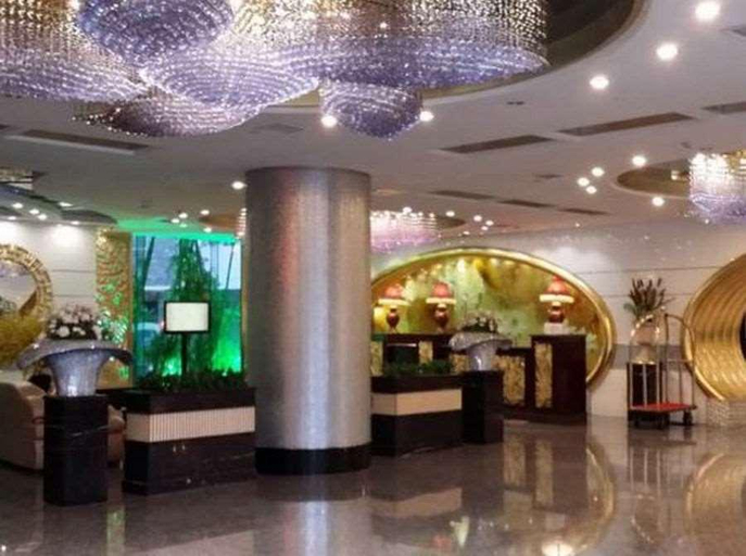Public Area 4, Su Ning Universal , Nanjing