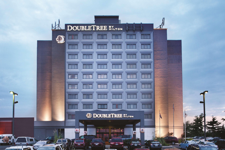 Exterior & Views 1, Doubletree By Hilton Springfield, Greene