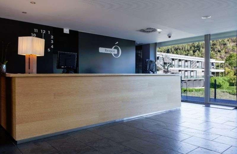 Public Area 4, Mon St Benet, Barcelona