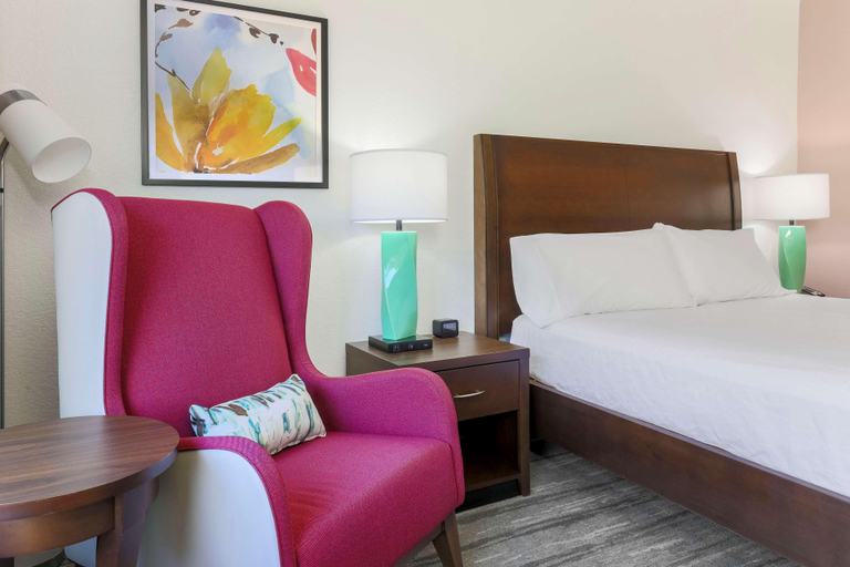 Bedroom 3, Hilton Garden Inn Raleigh-Durham, Durham