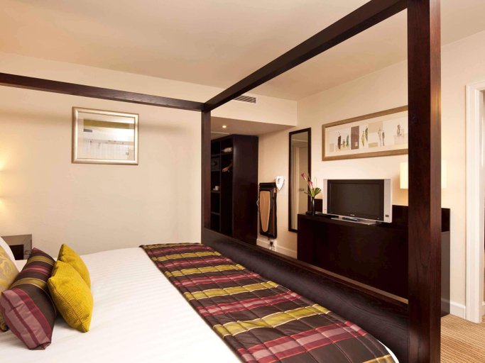 Public Area 3, Mercure Manchester Piccadilly Hotel, Manchester