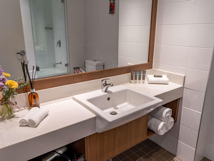 Bathroom 5