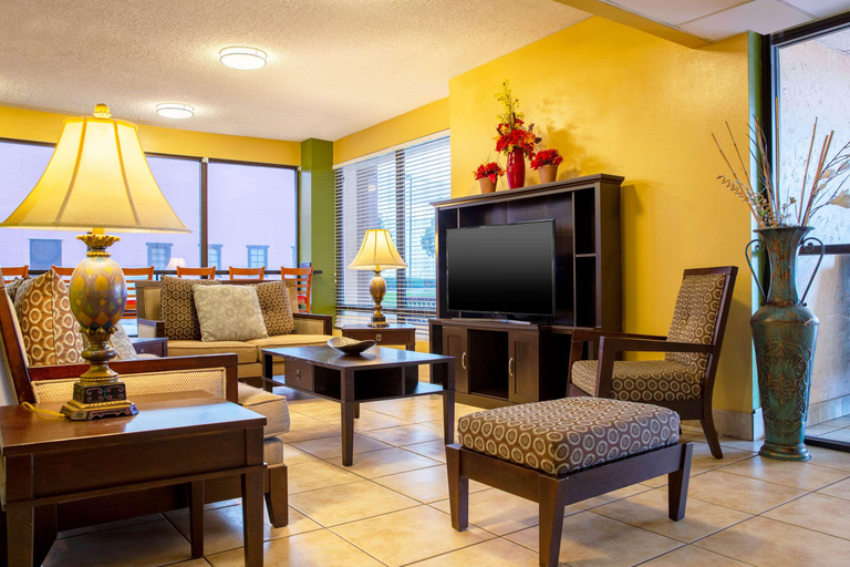 Public Area 2, Quality Inn at Arlington Highlands, Arlington