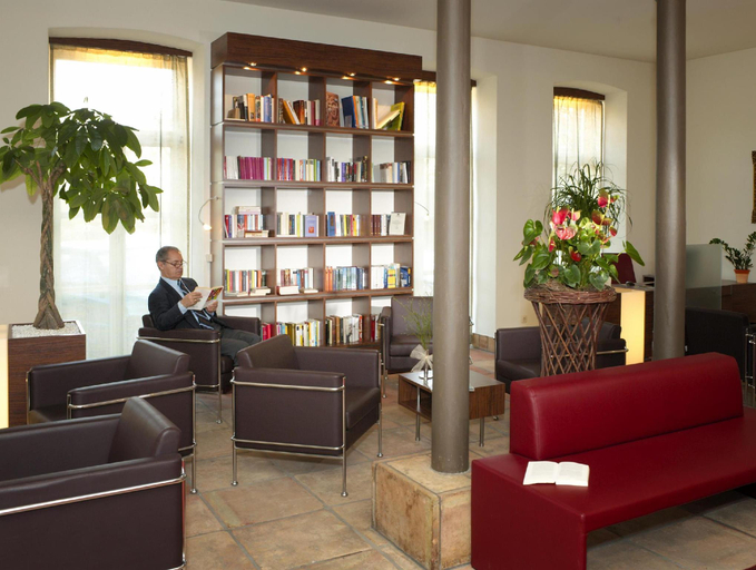Public Area 3, Best Western Premier Hotel Villa Stokkum, Main-Kinzig-Kreis