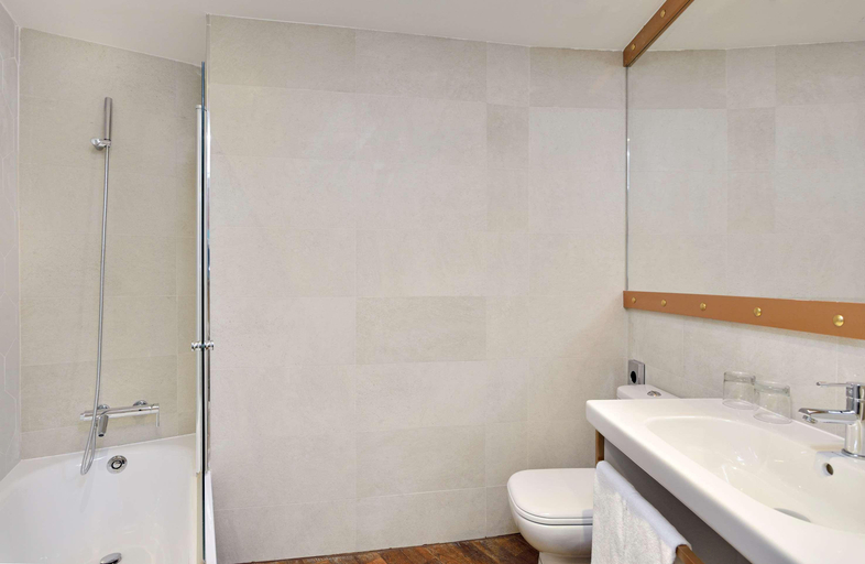 Bathroom 5, Sol Katmandu Park & Resort, Baleares