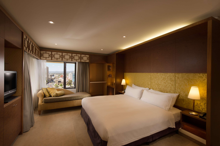 Bedroom 2, Hilton Adelaide, Adelaide