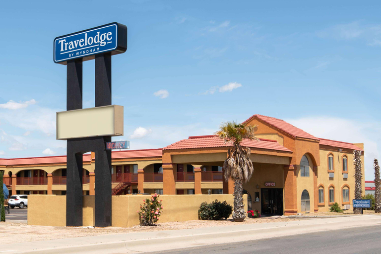 Exterior & Views 2, Travelodge by Wyndham Kingman, Mohave