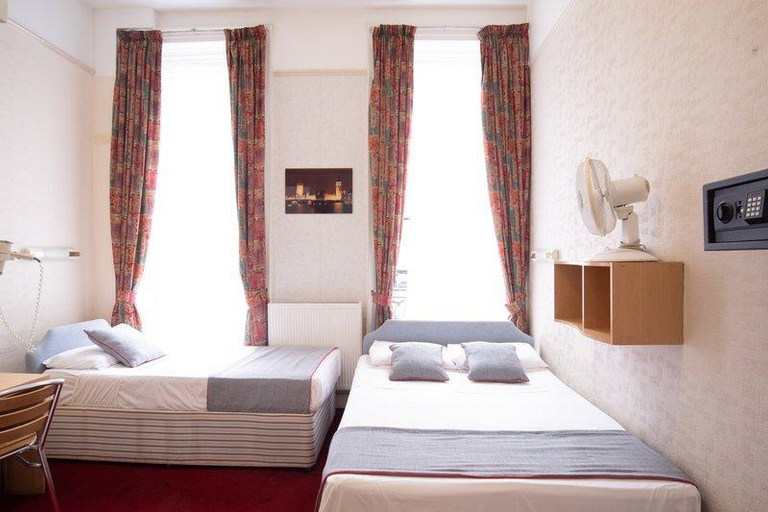 Bedroom 3, Holiday City Ltd, London