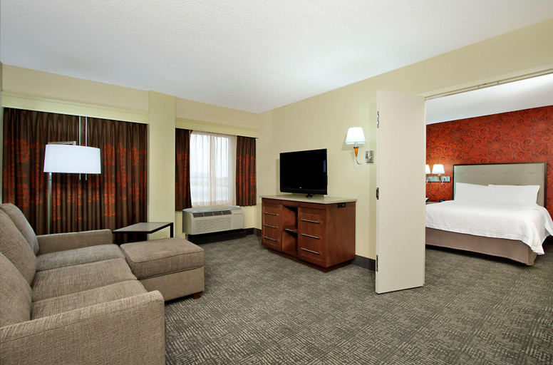 Bedroom 3, Hampton Inn & Suites Columbus-Downtown, Franklin