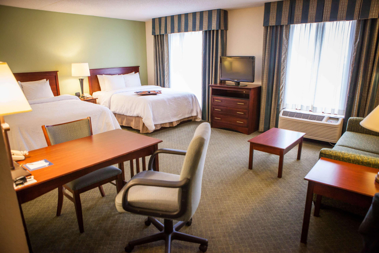 Bedroom 3, Hampton Inn & Suites Springfield-Southwest, Sangamon