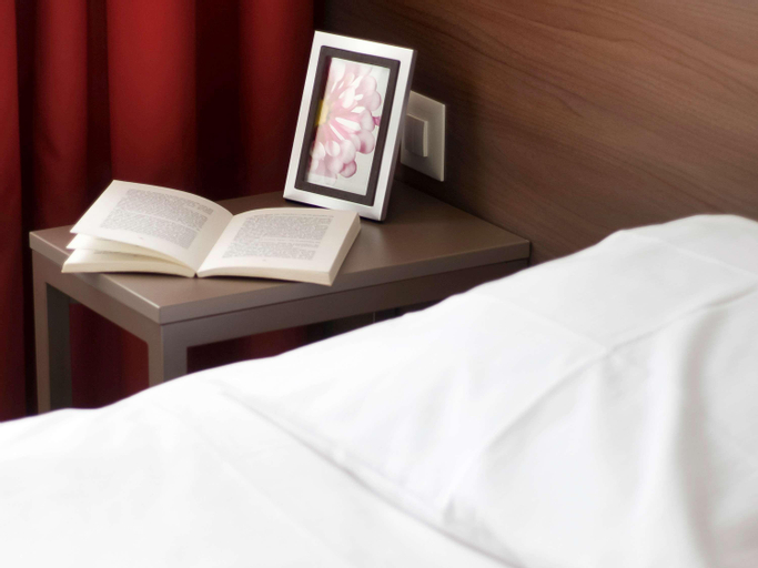 Bedroom 12