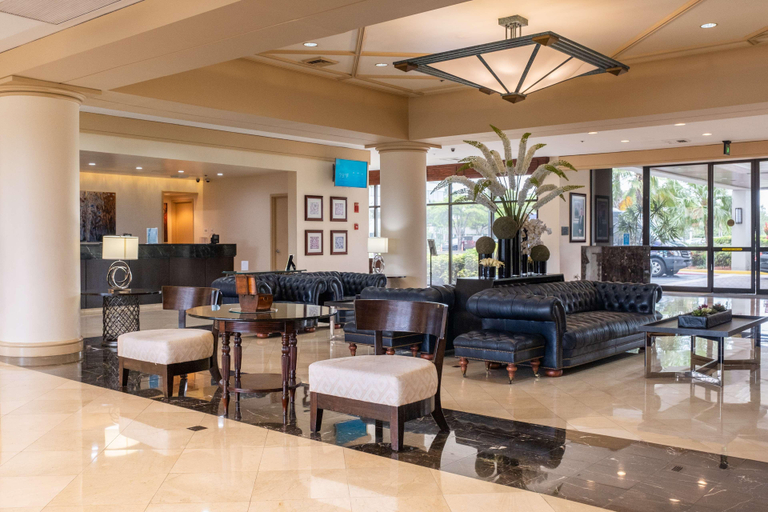 Public Area 2, Hilton Palm Beach PBI, Palm Beach