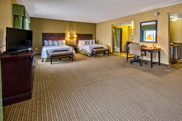 Public Area 2, Hampton Inn Rochester Irondequoit, Monroe