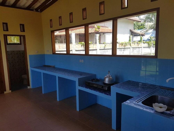 Dining Room, Villa Paus 1 - Beach View (Salsabila Villas), Sukabumi