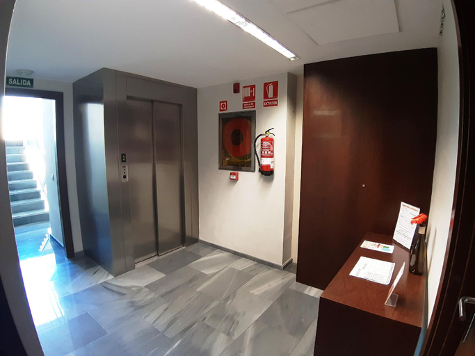 Public Area 3, Hostal Nirvana, León
