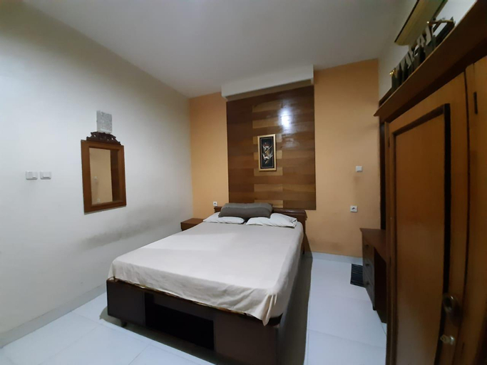 Bedroom 1, Nusalink Near Kebayoran Lama (temporarily closed), South Jakarta