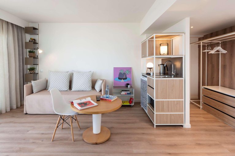 Bedroom 3, Innside by Melia Alcudia, Baleares