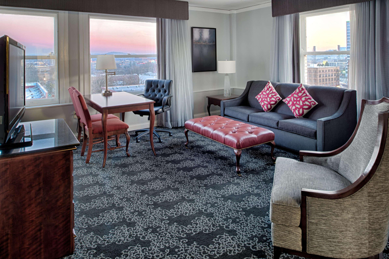 Public Area 4, Embassy Suites by Hilton Portland Downtown, Multnomah