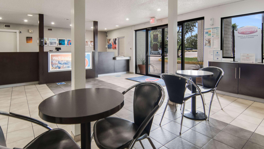 Others 5, Motel 6 Addison, TX - Dallas, Dallas