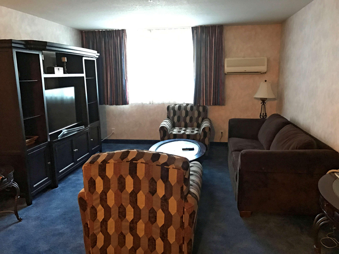 Bedroom 4, Shilo Inn Suites Hotel - Klamath Falls, Klamath